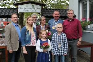 Neue Prinzenpaare der KG „Blau Weiss“ vorgestellt